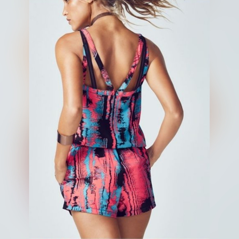 Fabletics Liza Heat Wave Print Romper Strappy Medium NWT